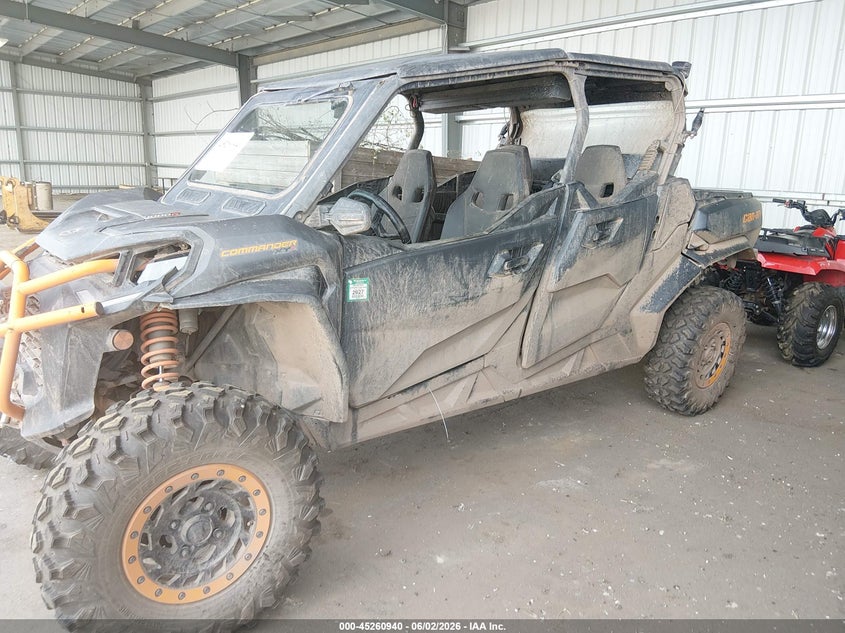 2025 Can-am/ brp Commander VIN 3JBACAX47SE001668 IAAI salvage auction — ROLLOVER, Reg Card (Minnesota), sold $8,000 on 2026-07-28 (photo 2)
