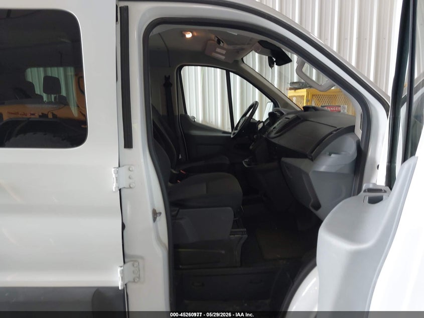 2018 Ford Transit 150 VIN 1FMZK1ZM8JKB35970 IAAI salvage auction — SIDE, SF97 (Kansas), sold $1,250 on 2026-07-09 (photo 5)