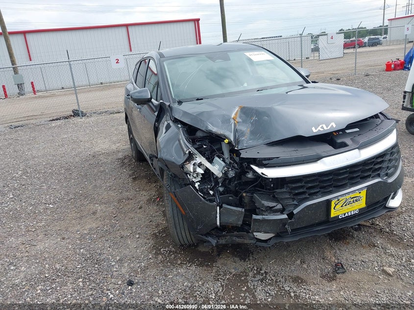 2023 Kia Sportage VIN KNDPU3AF3P7209368 IAAI salvage auction — FRONT END, Salvage Title, sold $3,450 on 2026-07-29 (photo 1)