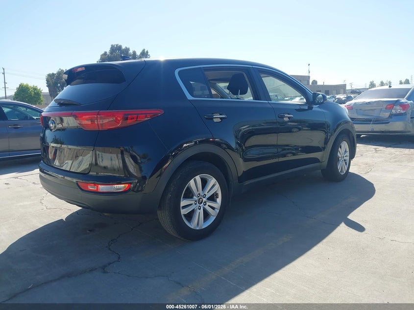 2017 Kia Sportage VIN KNDPM3AC8H7213262 IAAI salvage auction — LEFT SIDE, Salvage Title, sold $1,400 on 2026-07-13 (photo 4)