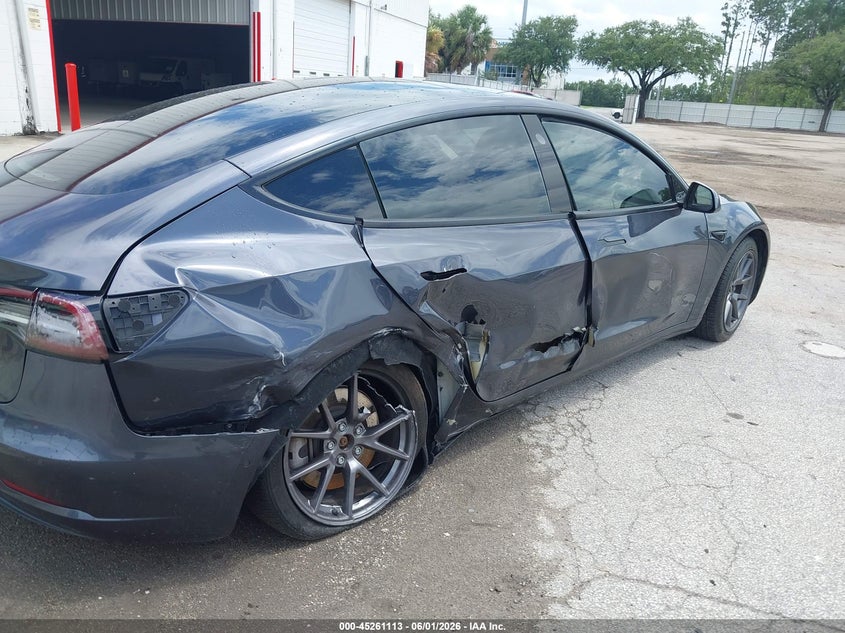2021 Tesla Model 3 VIN 5YJ3E1EA0MF058025 IAAI salvage auction — RIGHT SIDE, Salvage Title, sold $4,700 on 2026-07-15 (photo 6)