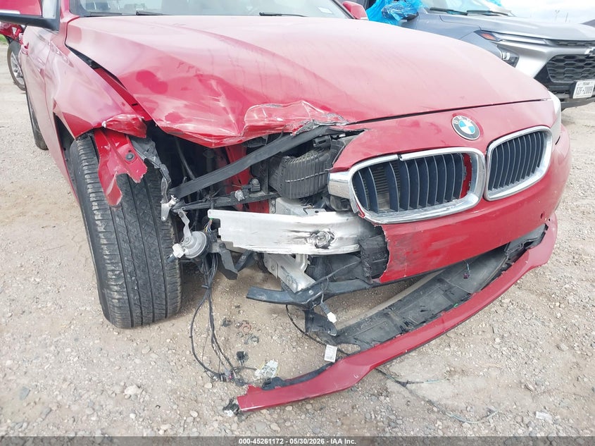 2016 BMW 3er VIN WBA8A9C57GK617743 IAAI salvage auction — RIGHT FRONT, Salvage Title, sold $3,050 on 2026-07-20 (photo 6)