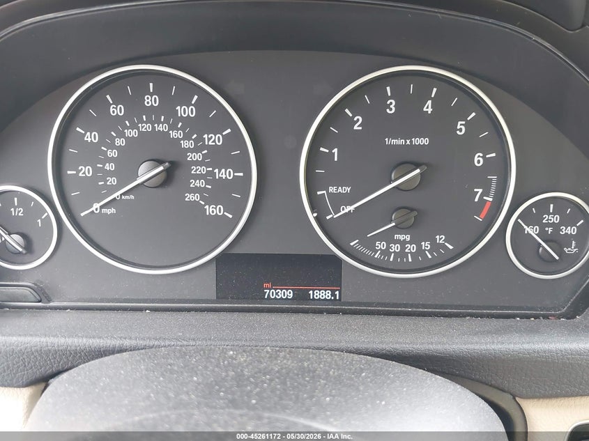 2016 BMW 3er VIN WBA8A9C57GK617743 IAAI salvage auction — RIGHT FRONT, Salvage Title, sold $3,050 on 2026-07-20 (photo 7)