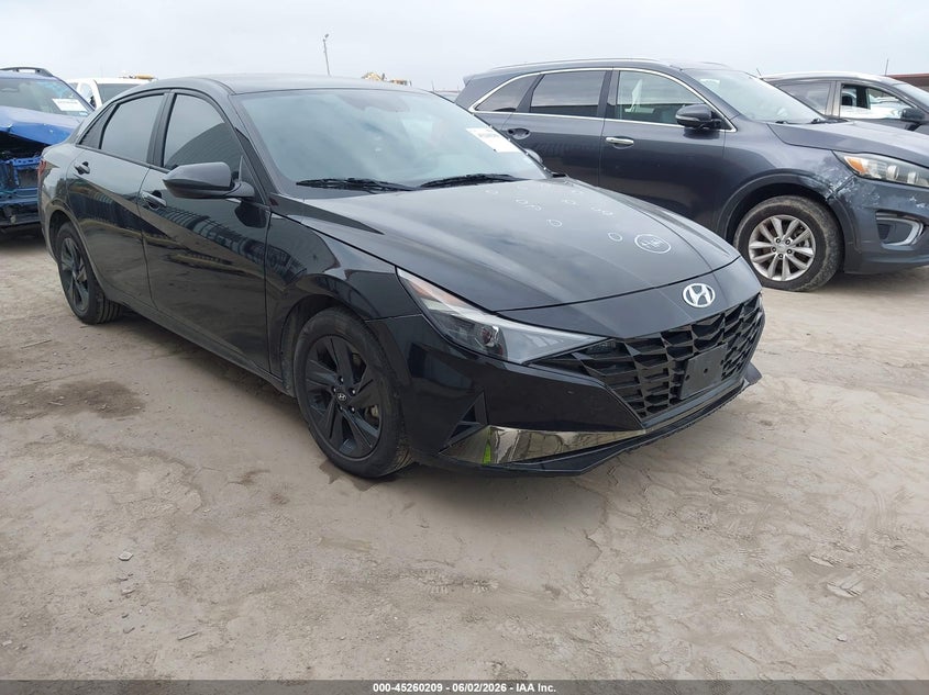 2022 Hyundai Elantra VIN KMHLM4AJ2NU032069 IAAI salvage auction — LEFT FRONT, Salvage Title, sold $4,300 on 2026-07-28 (photo 1)