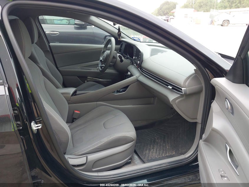 2022 Hyundai Elantra VIN KMHLM4AJ2NU032069 IAAI salvage auction — LEFT FRONT, Salvage Title, sold $4,300 on 2026-07-28 (photo 5)