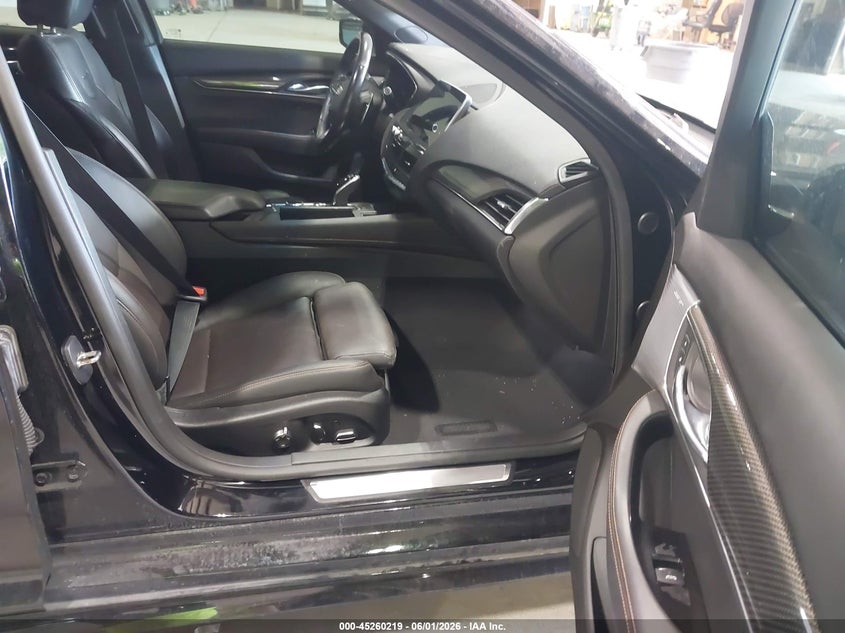 2021 Cadillac Ct5 VIN 1G6DU5RK0M0106335 IAAI salvage auction — FRONT END, Salvage Title, sold $10,100 on 2026-08-26 (photo 5)