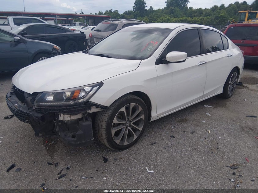 2015 Honda Accord VIN 1HGCR2F52FA107007 IAAI salvage auction — RIGHT SIDE, Salvage Title, sold $675 on 2026-07-28 (photo 2)