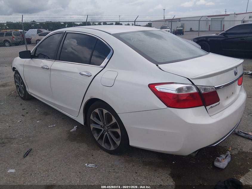 2015 Honda Accord VIN 1HGCR2F52FA107007 IAAI salvage auction — RIGHT SIDE, Salvage Title, sold $675 on 2026-07-28 (photo 3)