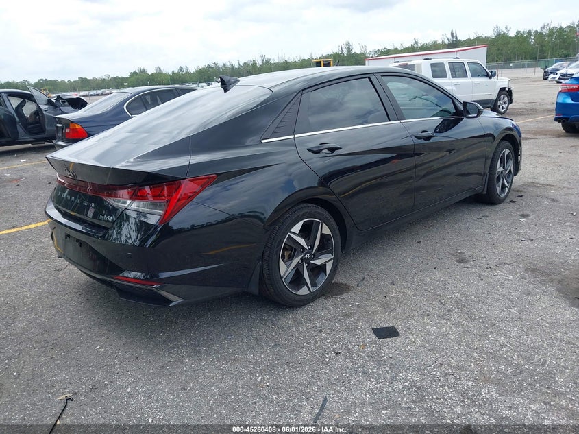 2023 Hyundai Elantra VIN KMHLN4AJ7PU080652 IAAI salvage auction — SIDE, Salvage Title, sold $7,200 on 2026-07-08 (photo 4)