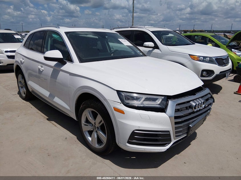 2018 Audi Q5 VIN WA1BNAFY9J2031552 IAAI salvage auction — LEFT FRONT, Salvage Title, sold $725 on 2026-07-28 (photo 1)