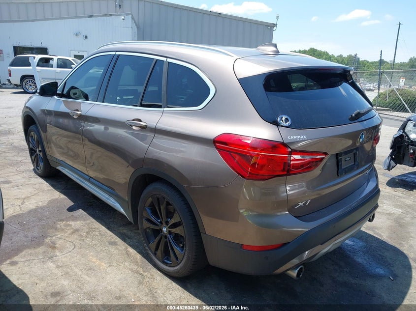 2020 BMW X1 VIN WBXJG9C08L5R21330 IAAI salvage auction — RIGHT SIDE, Salvage Title, sold $3,150 on 2026-07-23 (photo 3)