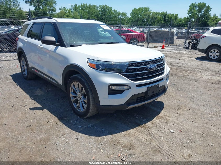 2020 Ford Explorer VIN 1FMSK8DHXLGA16408 IAAI salvage auction — HAIL, Salvage Title, sold $8,200 on 2026-07-29 (photo 1)