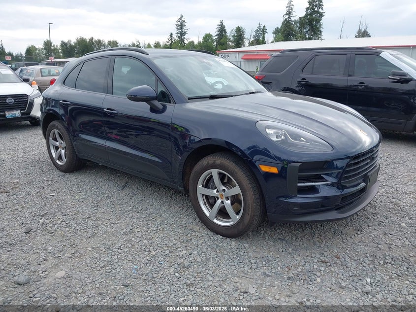2021 Porsche Macan VIN WP1AA2A50MLB17815 IAAI salvage auction — LEFT SIDE, Salvage Title, sold $17,050 on 2026-07-08 (photo 1)