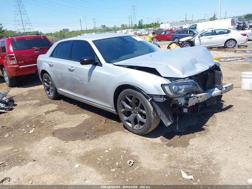 2020 Chrysler 300 VIN 2C3CCAAG0LH239395 IAAI salvage auction — FRONT END, Salvage Title, sold $3,900 on 2026-07-18 (photo 1)