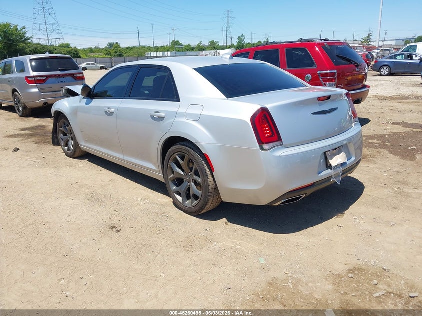 2020 Chrysler 300 VIN 2C3CCAAG0LH239395 IAAI salvage auction — FRONT END, Salvage Title, sold $3,900 on 2026-07-18 (photo 3)