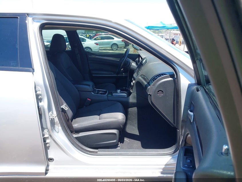 2020 Chrysler 300 VIN 2C3CCAAG0LH239395 IAAI salvage auction — FRONT END, Salvage Title, sold $3,900 on 2026-07-18 (photo 5)