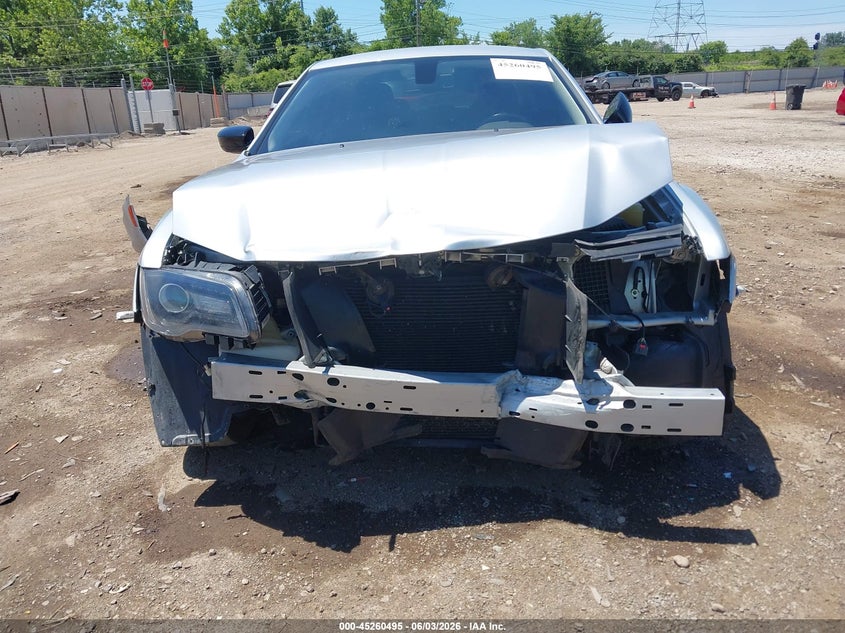 2020 Chrysler 300 VIN 2C3CCAAG0LH239395 IAAI salvage auction — FRONT END, Salvage Title, sold $3,900 on 2026-07-18 (photo 6)