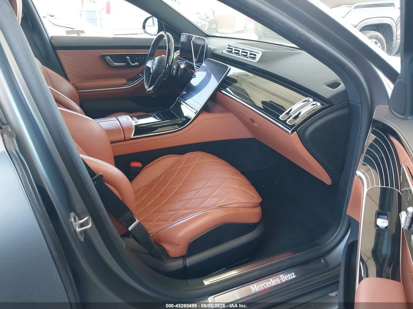 2023 Mercedes-benz VIN W1K6G7GB6PA235826 IAAI salvage auction — REAR END, Salvage Title, sold $52,750 on 2026-07-20 (photo 5)