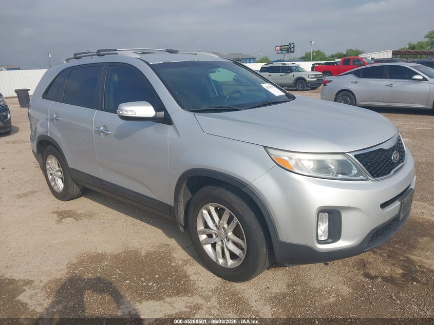2014 Kia Sorento VIN 5XYKT4A68EG506753 IAAI salvage auction — LEFT SIDE, Salvage Title, sold $3,200 on 2026-07-29 (photo 1)