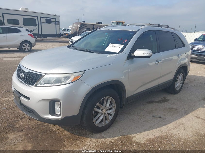 2014 Kia Sorento VIN 5XYKT4A68EG506753 IAAI salvage auction — LEFT SIDE, Salvage Title, sold $3,200 on 2026-07-29 (photo 2)