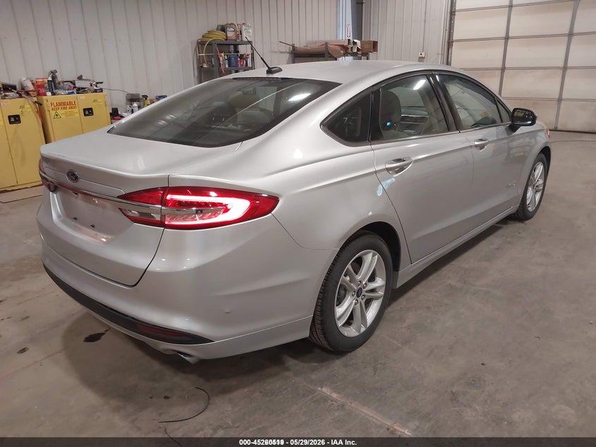 2018 Ford Fusion VIN 3FA6P0UU9JR122639 IAAI salvage auction — NORMAL WEAR, SF97 (South Dakota), sold $750 on 2026-07-09 (photo 4)