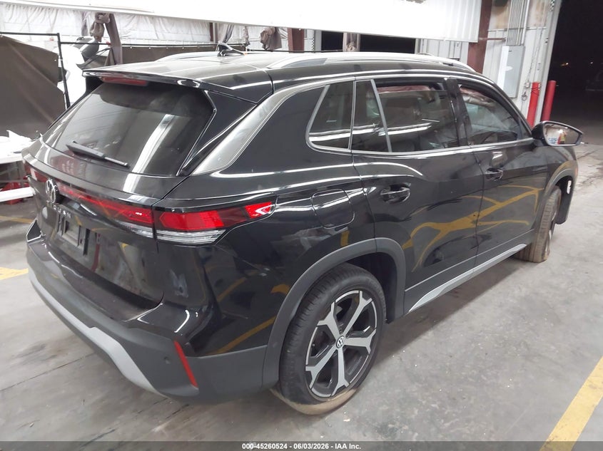 2025 Volkswagen Tiguan VIN 3VVFR7RM9SM038925 IAAI salvage auction — LEFT SIDE, Salvage (Arizona), sold $8,900 on 2026-07-28 (photo 4)
