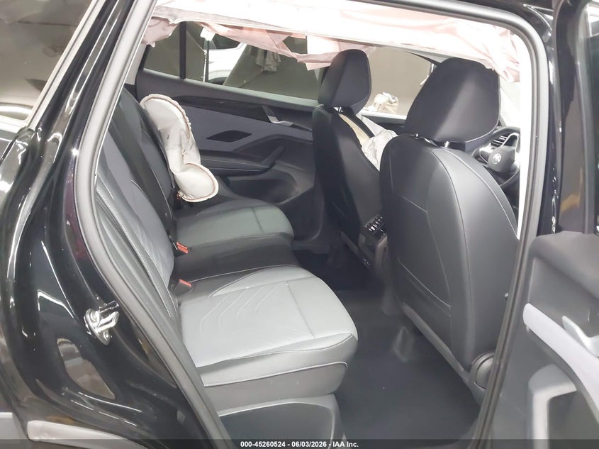2025 Volkswagen Tiguan VIN 3VVFR7RM9SM038925 IAAI salvage auction — LEFT SIDE, Salvage (Arizona), sold $8,900 on 2026-07-28 (photo 8)
