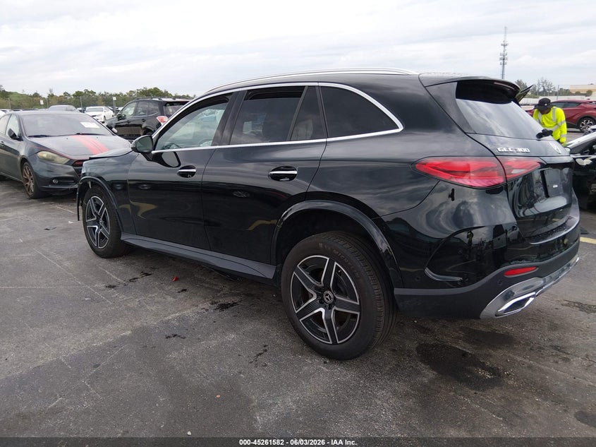 2026 Mercedes-benz Glc VIN W1NKM4GB3TF466916 IAAI salvage auction — SIDE, Salvage Title, sold $10,875 on 2026-07-30 (photo 3)