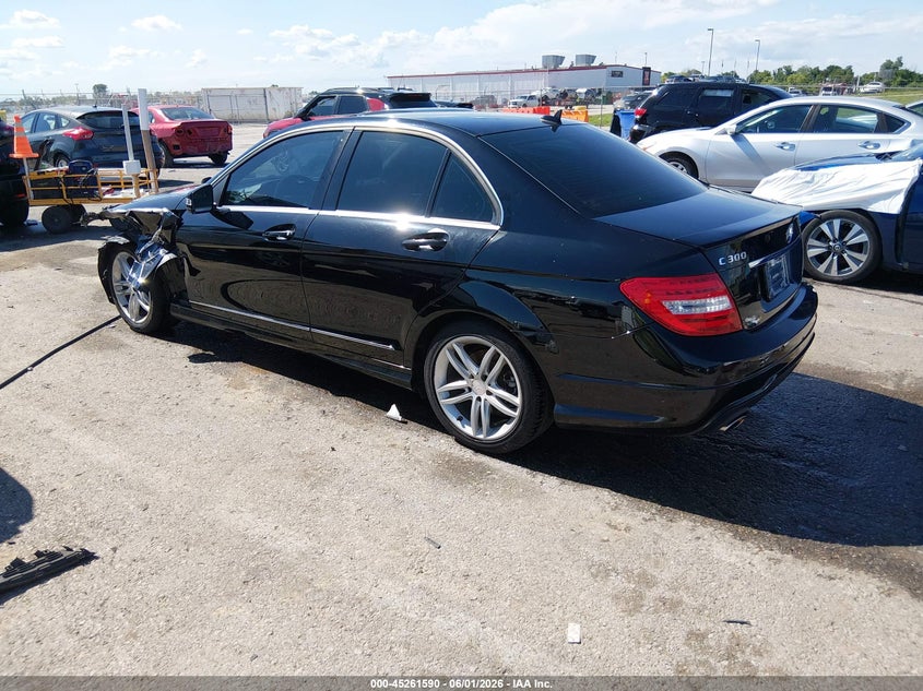 2014 Mercedes-benz VIN WDDGF8ABXEG250720 IAAI salvage auction — FRONT END, Salvage (Missouri), sold $850 on 2026-08-04 (photo 3)