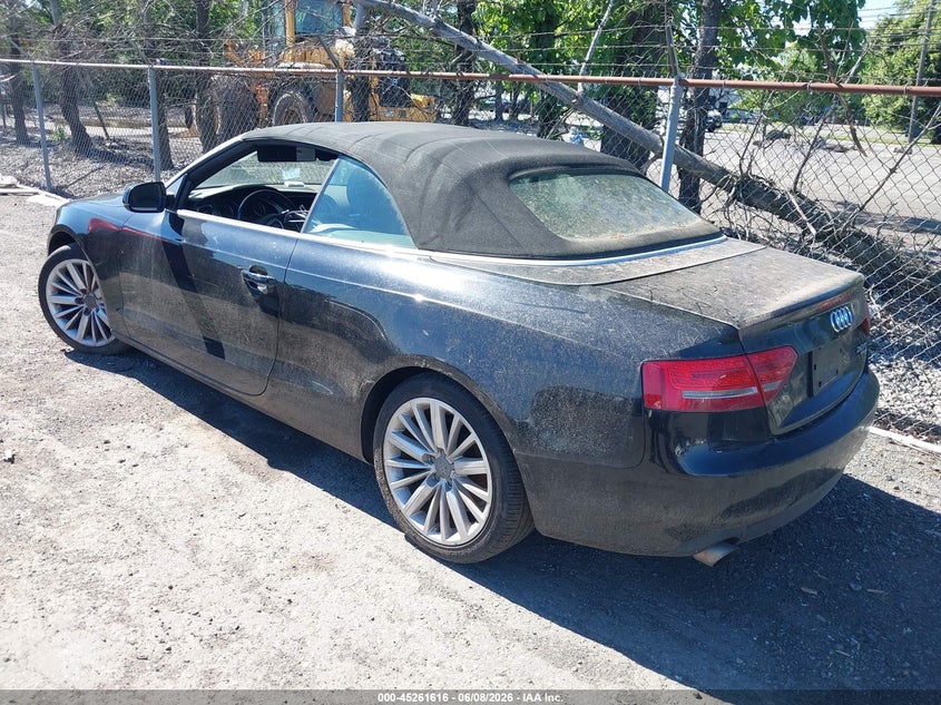 2011 Audi A5 VIN WAULFAFH5BN009634 IAAI salvage auction — NORMAL WEAR, Clear (New Jersey), sold $575 on 2026-07-13 (photo 3)