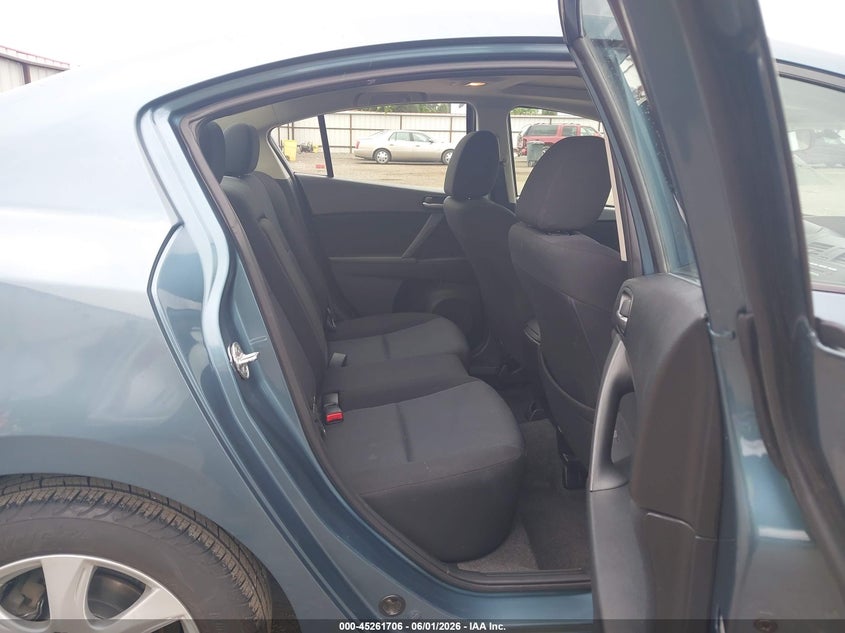 2011 Mazda 3 VIN JM1BL1VG3B1404144 IAAI salvage auction — LEFT SIDE, Salvage (Idaho), sold $275 on 2026-07-21 (photo 8)