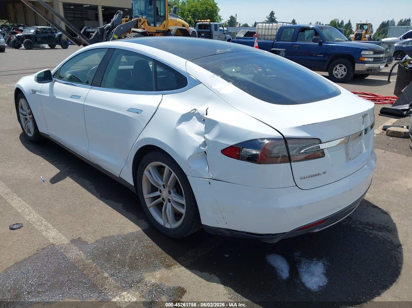 2014 Tesla Model s VIN 5YJSA1H14EFP33511 IAAI salvage auction — THEFT, Salvage (Oregon), sold $1,350 on 2026-07-28 (photo 3)