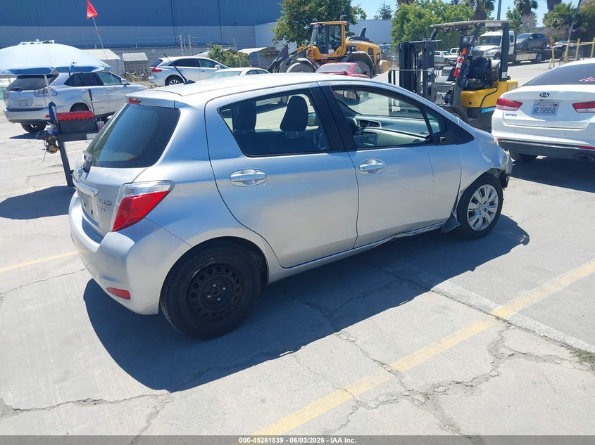 2012 Toyota Yaris VIN JTDKTUD32CD526137 IAAI salvage auction — RIGHT FRONT, Salvage Title, sold $1,750 on 2026-07-06 (photo 4)