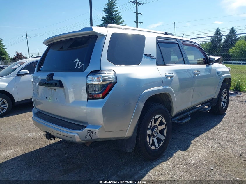 2018 Toyota 4runner VIN JTEBU5JR7J5505959 IAAI salvage auction — FRONT END, Salvage Title, sold $7,250 on 2026-07-09 (photo 4)