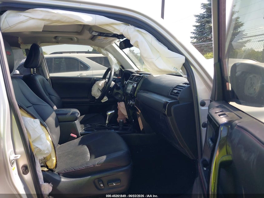 2018 Toyota 4runner VIN JTEBU5JR7J5505959 IAAI salvage auction — FRONT END, Salvage Title, sold $7,250 on 2026-07-09 (photo 5)