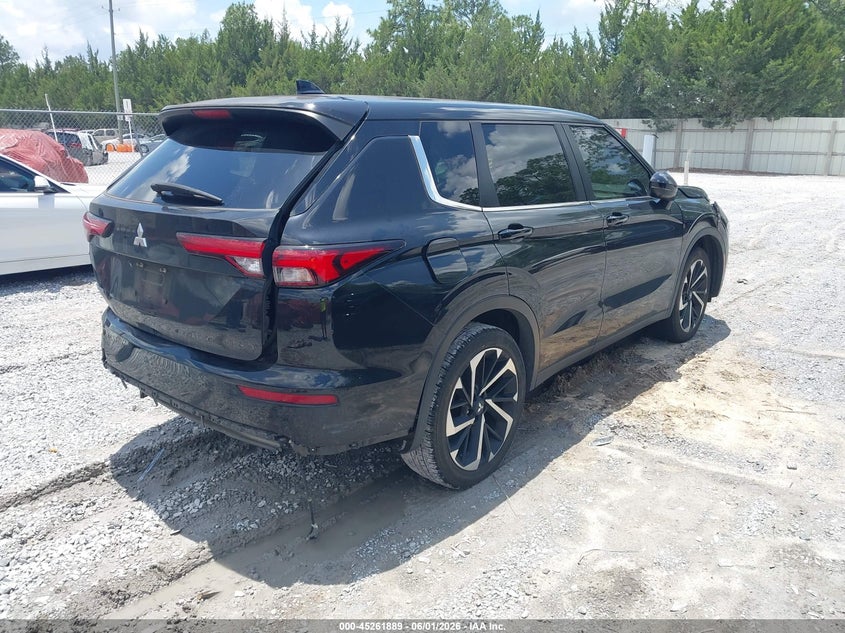 2022 Mitsubishi Outlander VIN JA4J3UA84NZ049772 IAAI salvage auction — LEFT FRONT, Salvage Title, sold $7,000 on 2026-07-09 (photo 4)