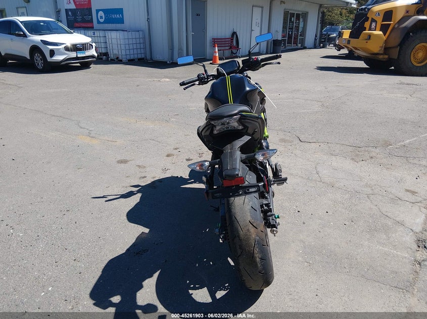 2020 Kawasaki Er VIN ML5EREK17LDA18813 IAAI salvage auction — SIDE, Salvage Title, sold $2,300 on 2026-07-07 (photo 6)