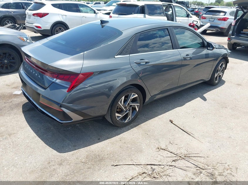 2024 Hyundai Elantra VIN KMHLS4DG1RU746514 IAAI salvage auction — FRONT END, Salvage Title, sold $5,450 on 2026-07-29 (photo 4)