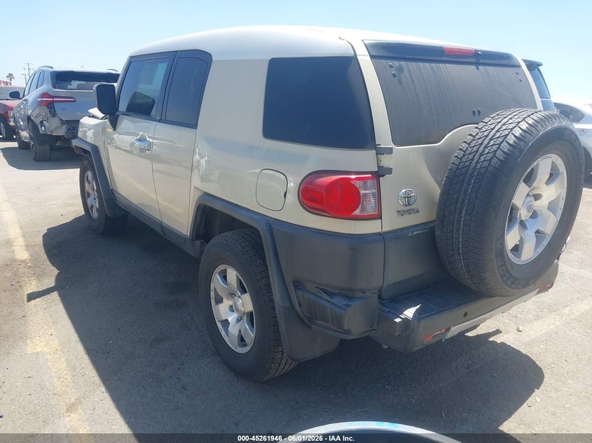 2008 Toyota Fj cruiser VIN JTEZU11F68K003856 IAAI salvage auction — FRONT END, Salvage (California), sold $3,800 on 2026-07-30 (photo 3)