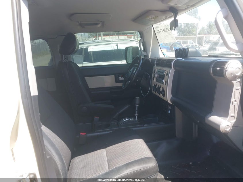 2008 Toyota Fj cruiser VIN JTEZU11F68K003856 IAAI salvage auction — FRONT END, Salvage (California), sold $3,800 on 2026-07-30 (photo 5)