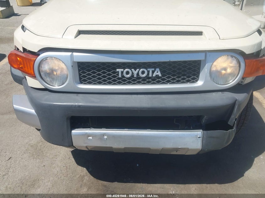2008 Toyota Fj cruiser VIN JTEZU11F68K003856 IAAI salvage auction — FRONT END, Salvage (California), sold $3,800 on 2026-07-30 (photo 6)