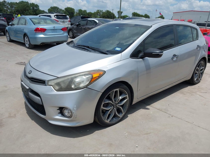 2015 Kia Forte VIN KNAFZ5A3XF5269797 IAAI salvage auction — NORMAL WEAR, Salvage Title, sold $625 on 2026-07-14 (photo 2)