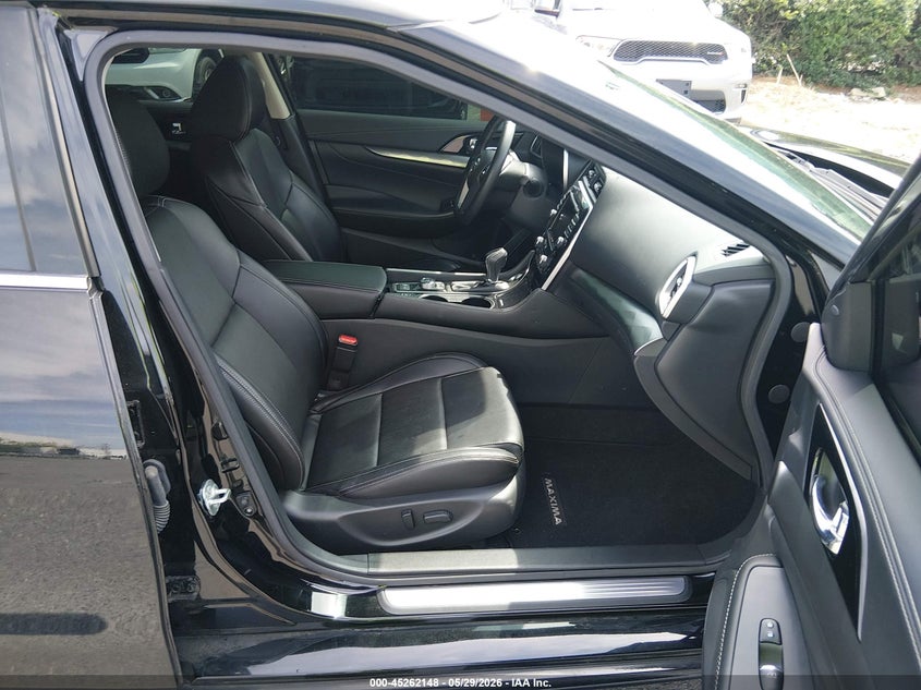 2022 Nissan Maxima VIN 1N4AA6CV7NC504844 IAAI salvage auction — NORMAL WEAR, Sf97 (North Carolina), sold $16,050 on 2026-07-16 (photo 5)