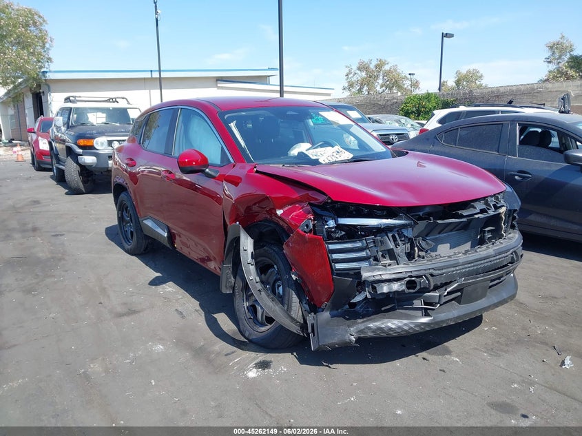 2025 Nissan Kicks VIN 3N8AP6CA6SL442301 IAAI salvage auction — RIGHT SIDE, Salvage Title, sold $4,600 on 2026-07-17 (photo 1)