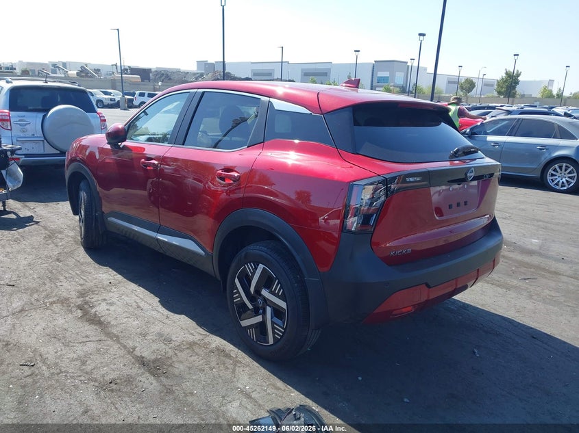 2025 Nissan Kicks VIN 3N8AP6CA6SL442301 IAAI salvage auction — RIGHT SIDE, Salvage Title, sold $4,600 on 2026-07-17 (photo 3)