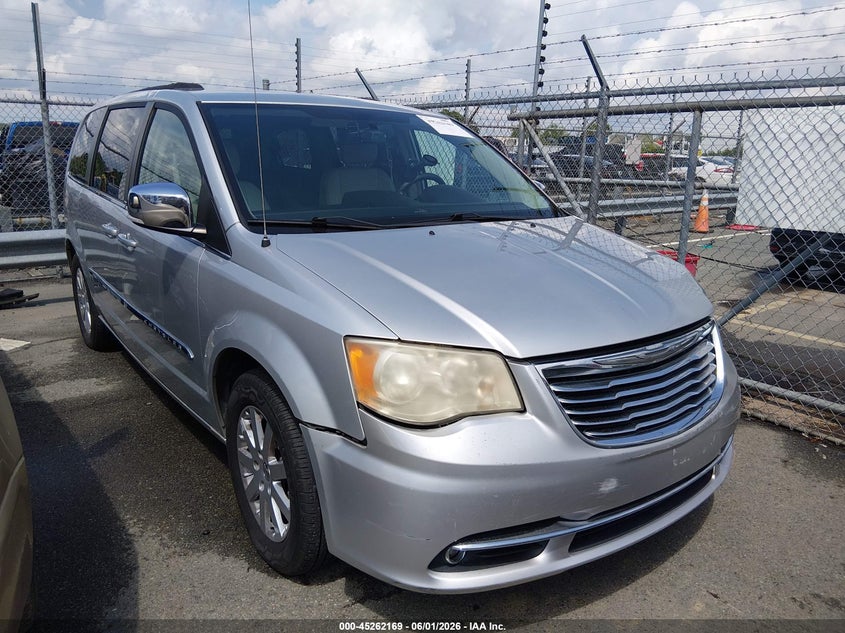 2011 Chrysler Town & country VIN 2A4RR8DG9BR676758 IAAI salvage auction — FRONT END, Salvage (North Carolina), sold $525 on 2026-07-23 (photo 1)