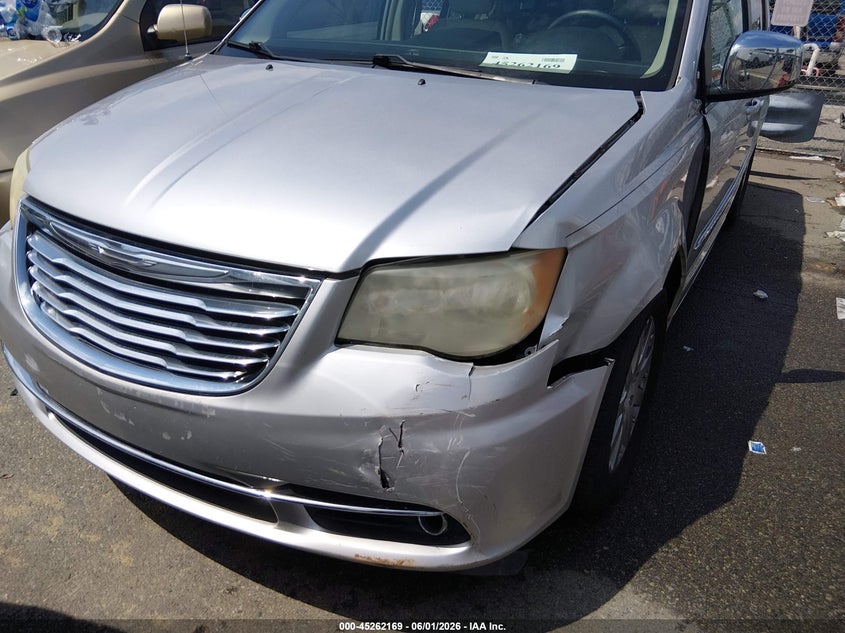 2011 Chrysler Town & country VIN 2A4RR8DG9BR676758 IAAI salvage auction — FRONT END, Salvage (North Carolina), sold $525 on 2026-07-23 (photo 6)