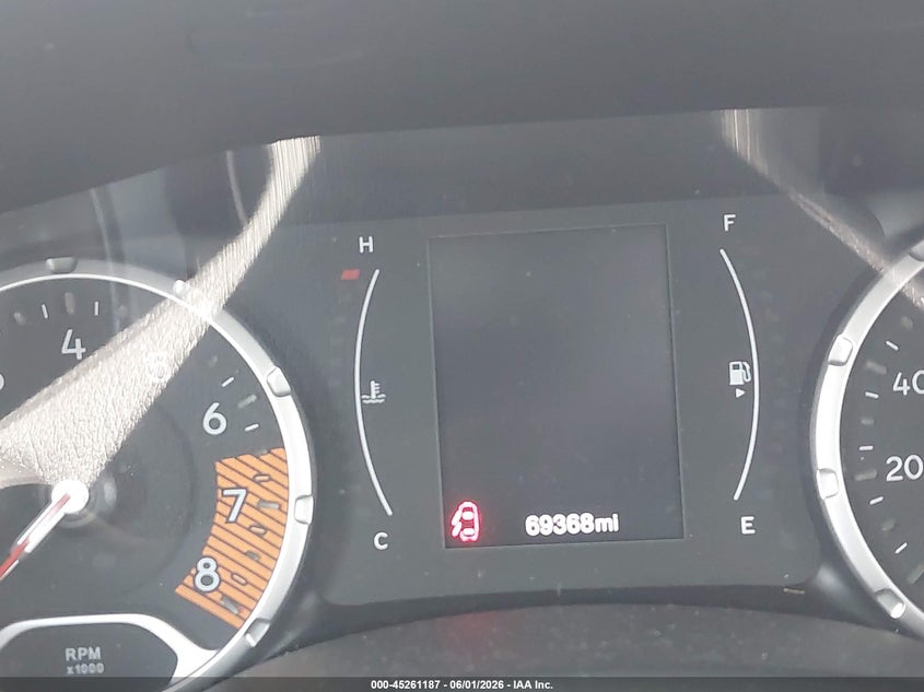 2019 Jeep Renegade VIN ZACNJAAB4KPK14637 IAAI salvage auction — FRONT END, Salvage Title, sold $675 on 2026-08-19 (photo 7)