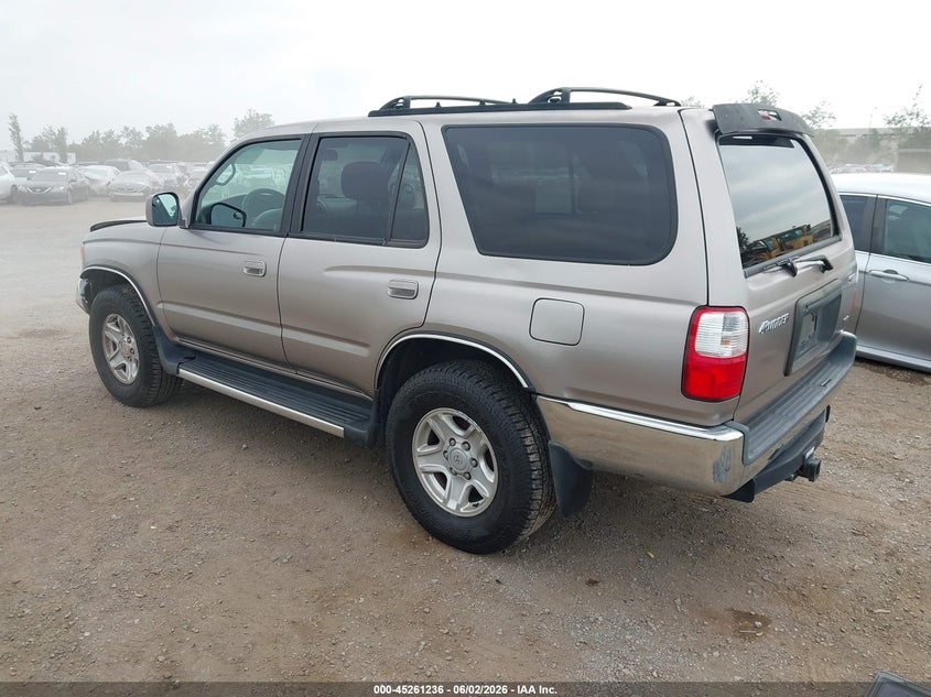 2001 Toyota 4runner VIN JT3GN86R110192684 IAAI salvage auction — FRONT END, Salvage (California), sold $975 on 2026-07-06 (photo 3)