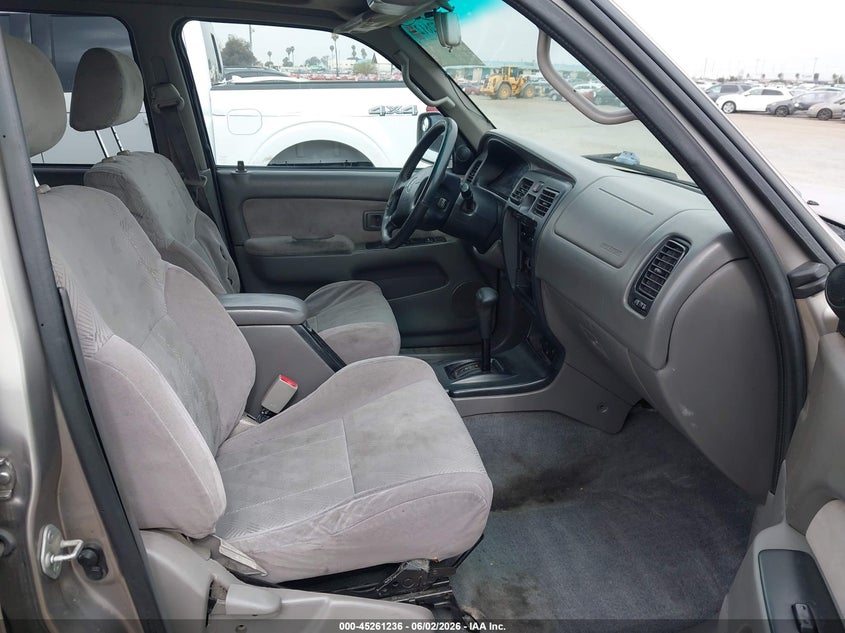 2001 Toyota 4runner VIN JT3GN86R110192684 IAAI salvage auction — FRONT END, Salvage (California), sold $975 on 2026-07-06 (photo 5)